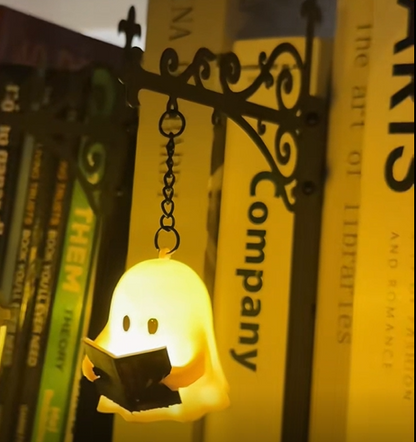 🏆🇸🇪 Populär bland svenska kunder📚 Miniatyrbokstöd i Retro Gatlyktstil – Skapa Magi På Din Bokhylla
