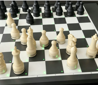 ♟️Magnetiskt schackspel med hopfällbart bräde✨