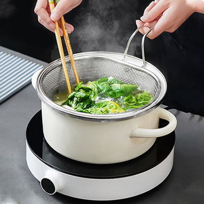 🥄🔥 REA! Rostfritt 304 stålsikt med ergonomiskt handtag – Fin & grovmaskig, värmetålig & upphängbar för alla köksuppgifter!