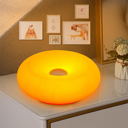 🍩 ✨Donutformad LED-bordslampa med touch – steglös dimning, 3 ljuslägen & USB-laddning