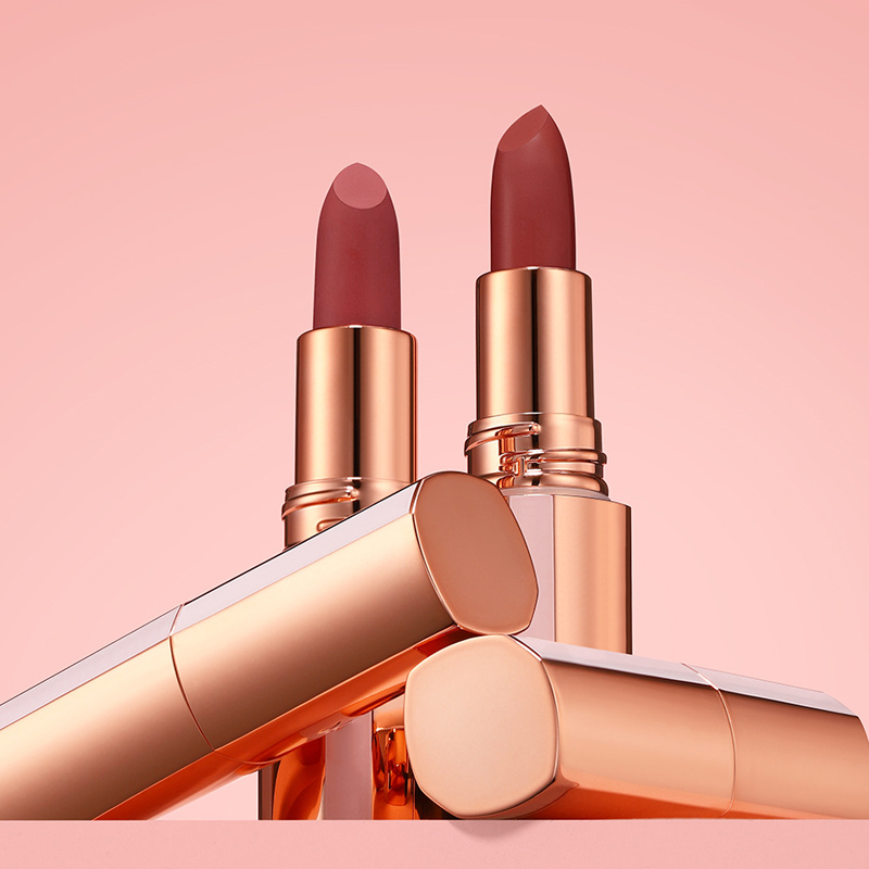 💄 50% RABATT NU! 24 timmars långvarigt matt läppstift – kladdfritt, rikt pigment & återfuktande – perfekt för hela dagen ✨💋