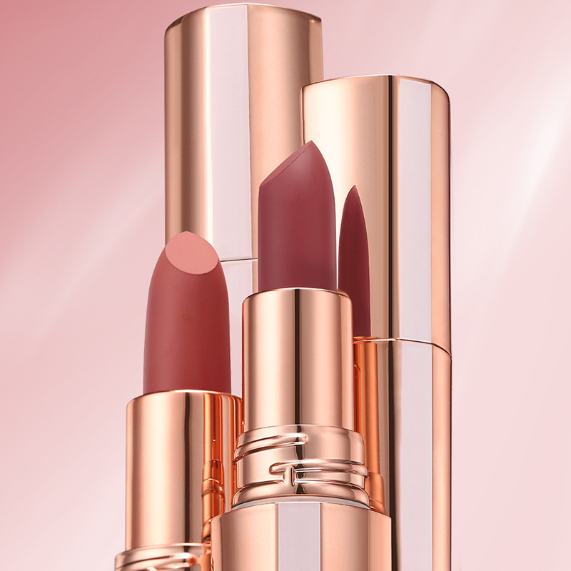 💄 50% RABATT NU! 24 timmars långvarigt matt läppstift – kladdfritt, rikt pigment & återfuktande – perfekt för hela dagen ✨💋